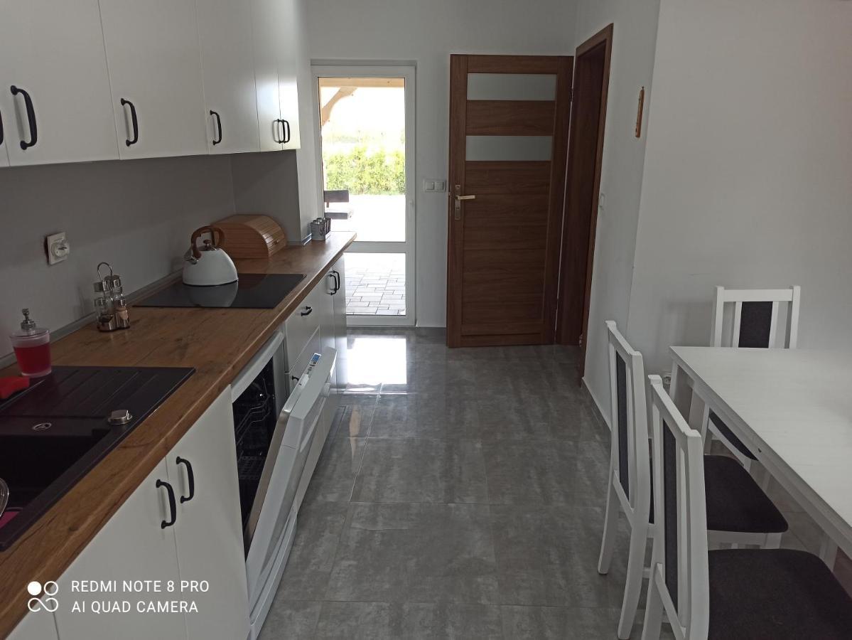 Apartameny Wiktoria I Nikola W Karwiku Appartement Pisz Buitenkant foto