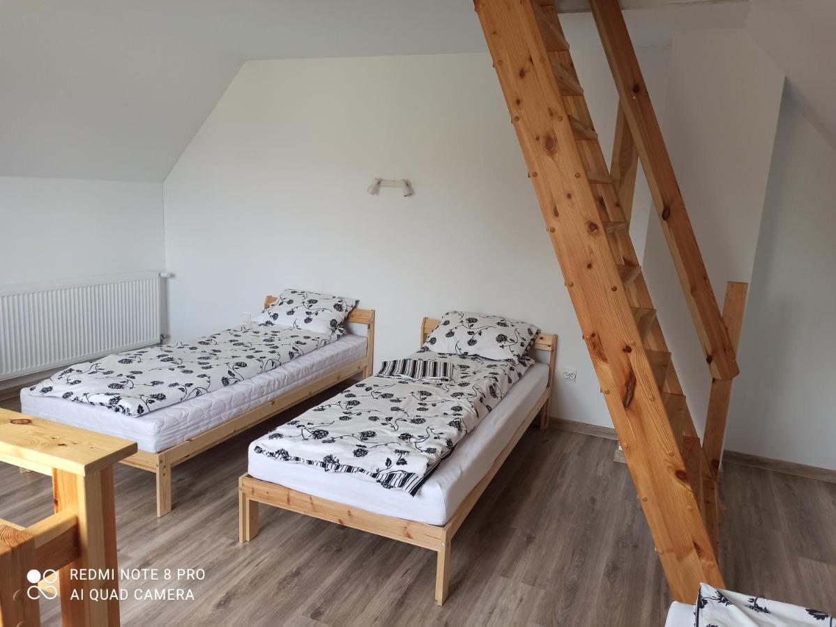 Apartameny Wiktoria I Nikola W Karwiku Appartement Pisz Buitenkant foto